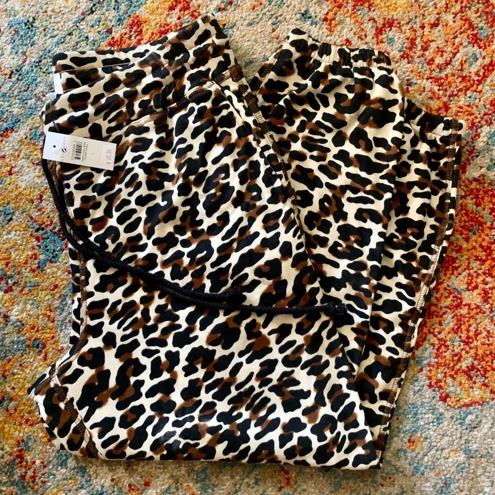 Lou & Grey Leopard Print Fluffy Fleece Sweatpants Size L Brand NEW w/Tags